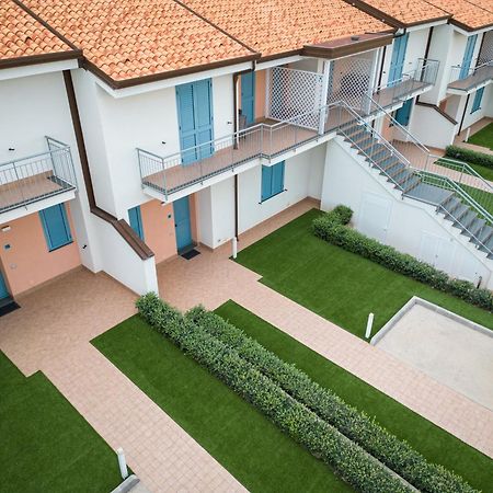 Icaro Residence Apartments With A Beautiful Pool SantʼAgata di Militello Екстериор снимка