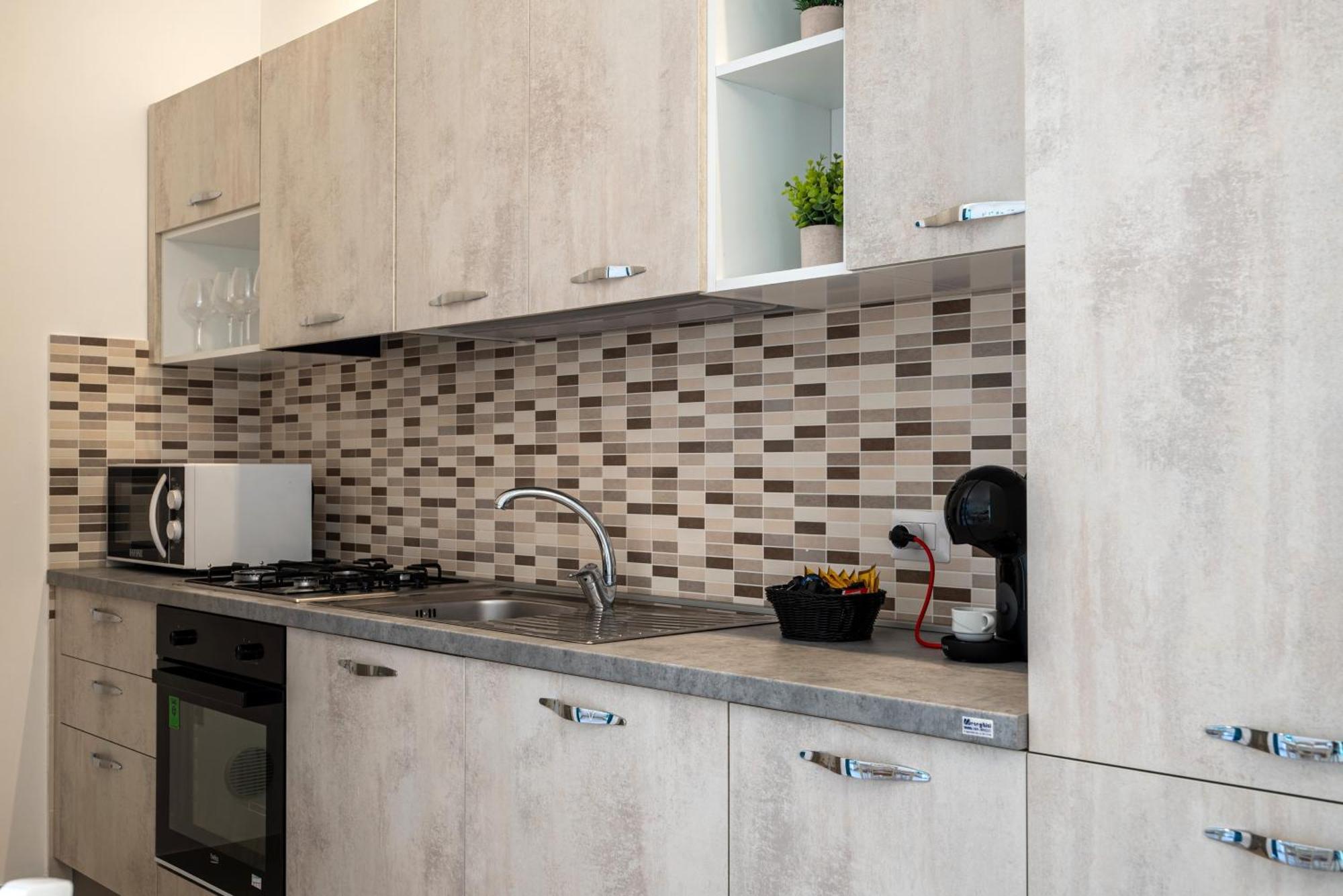 Icaro Residence Apartments With A Beautiful Pool SantʼAgata di Militello Екстериор снимка